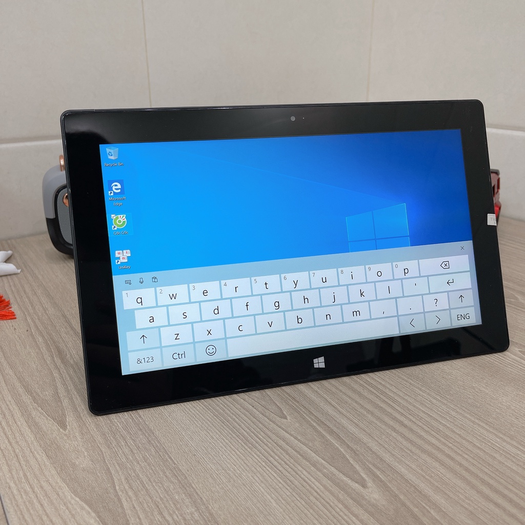 Laptop 2 trong 1 Surface Pro 1 màn 10 inch Full HD - i5 3317U ram 4G SSD 128G | BigBuy360 - bigbuy360.vn