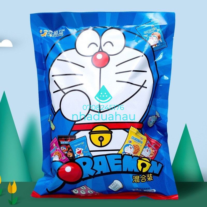 Một gói ăn vặt bim bim/ snack Doremon Hongkong gói to khổng lồ gồm 36 gói nhỏ bên trong mix 6 vị 450g | BigBuy360 - bigbuy360.vn
