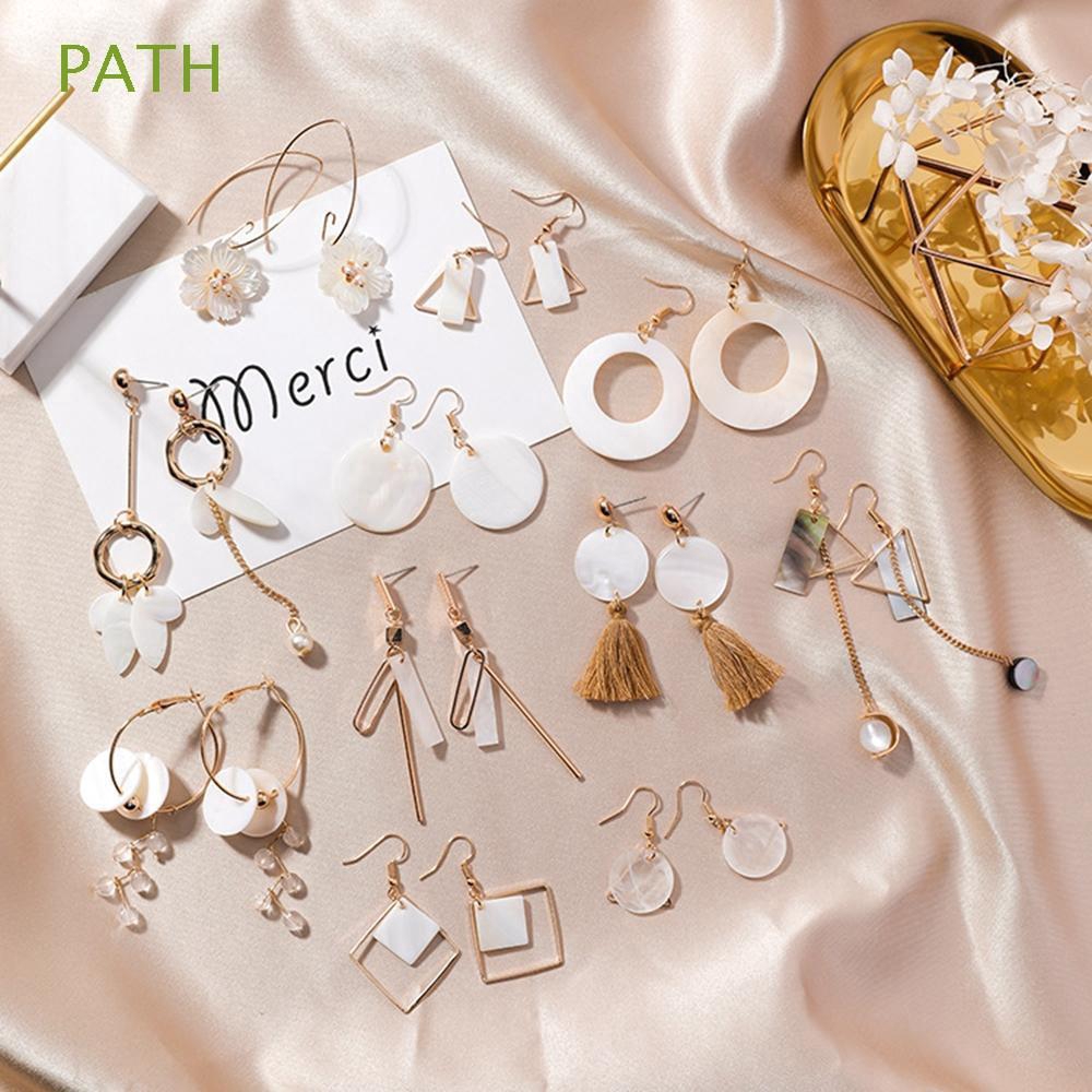 Hoa tai kiểu dáng đa dạng thời trang cho nữ