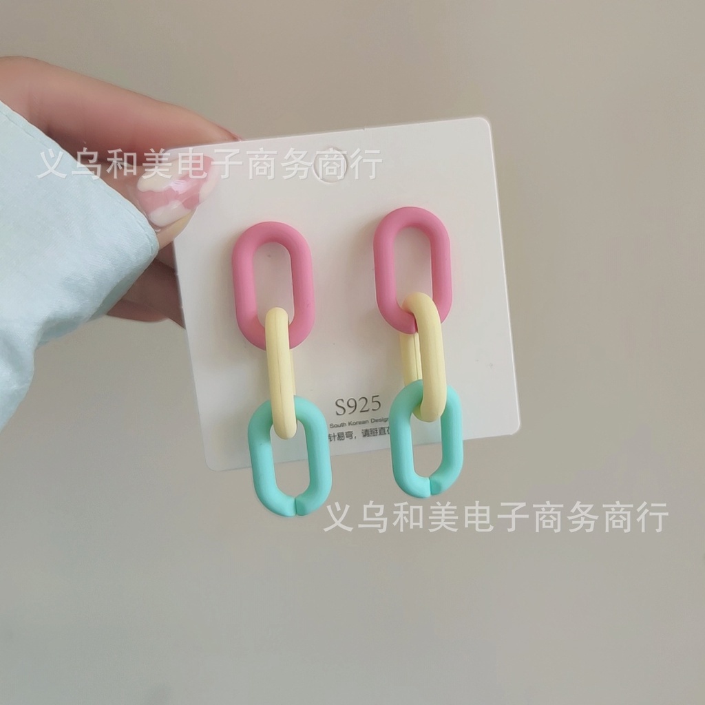 Bông Tai Dáng Dài Màu Sắc Tương Phản Phong Cách Hàn Quốc