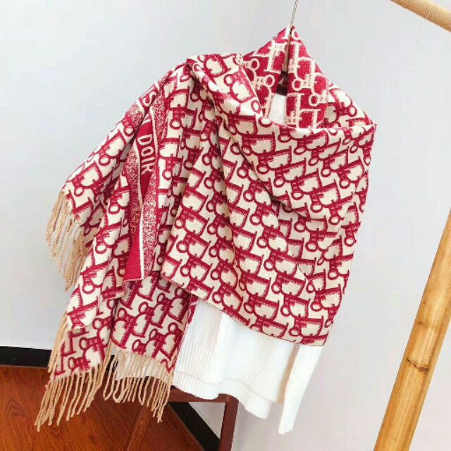 Khăn dạ lông cừu cao cấp hình chữ D