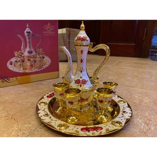 Bộ ấm chén phong cách Hoàng gia