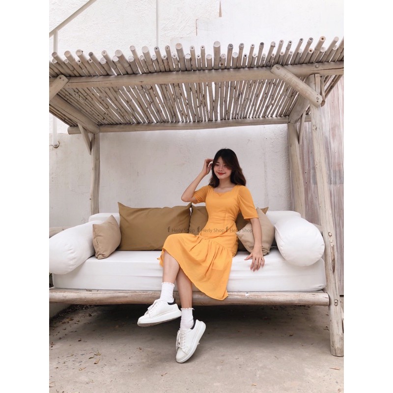 ĐẦM MIDI CỔ U XẾP TẦNG