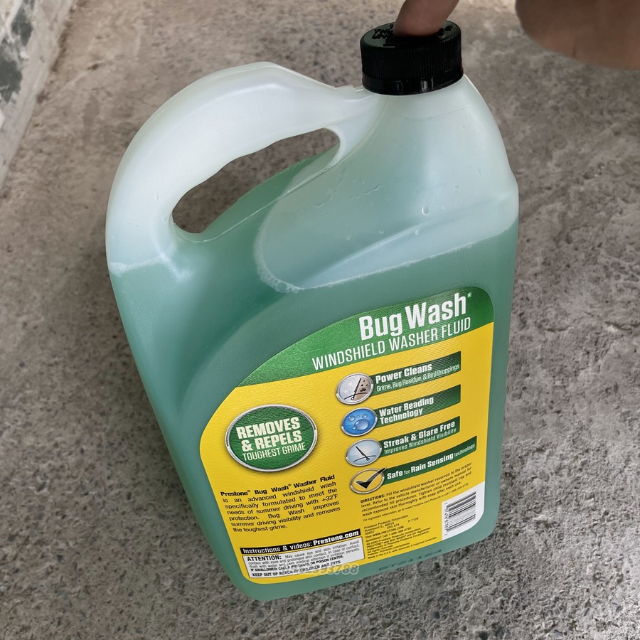 Nước rửa kính xe ôtô Prestone Windshield Washer Fluid - can 3.78 lít