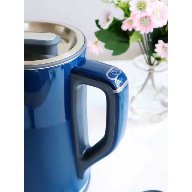 ẤM ĐUN NƯỚC SIÊU TỐC THÔNG MÌNH MORPHY RICHARDS MR6070