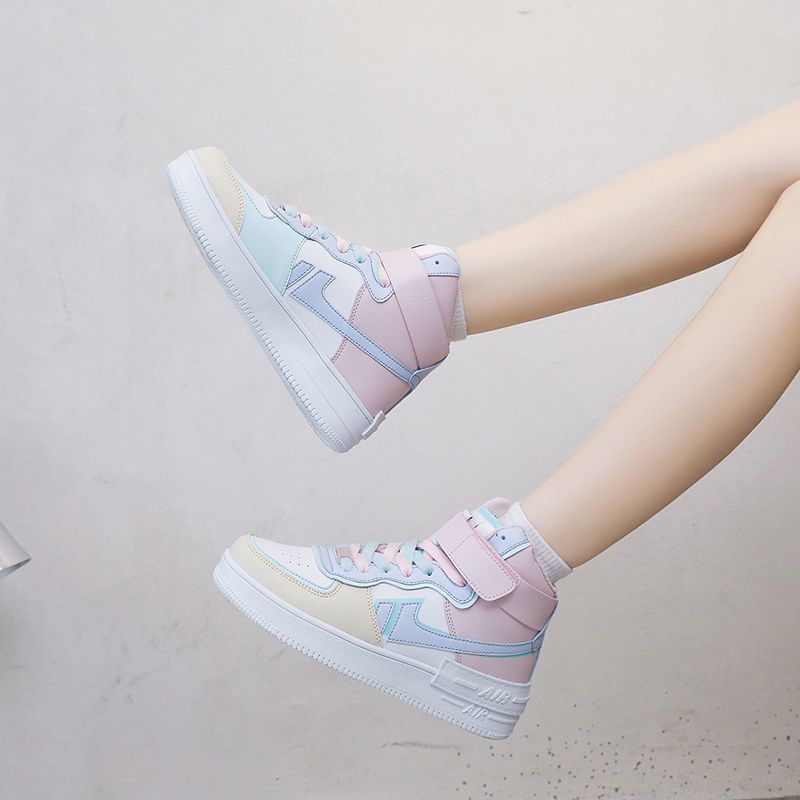 Giày thể thao cổ cao