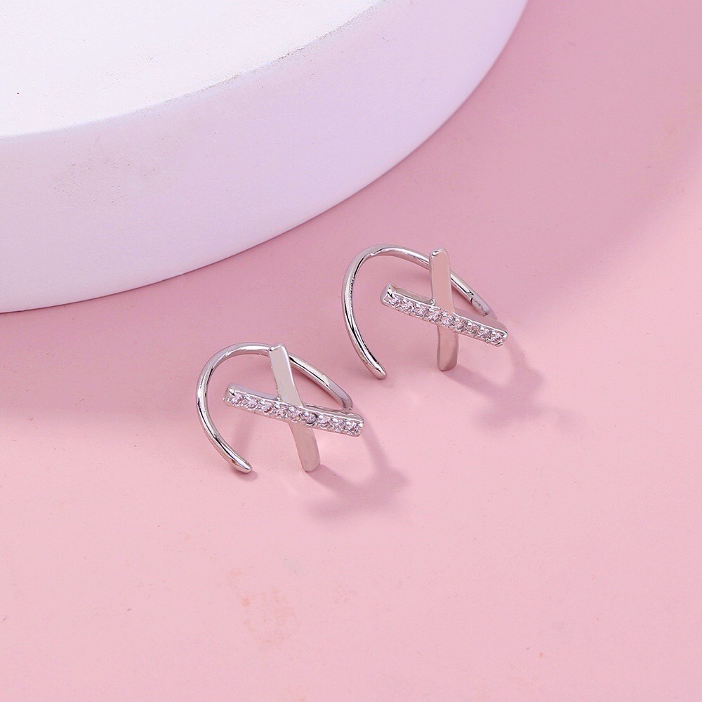 Bông tai nữ bạc thật đan xoắn chữ x đính đá ôm sát tai cá tính - Kho sỉ bạc Nhất Linh