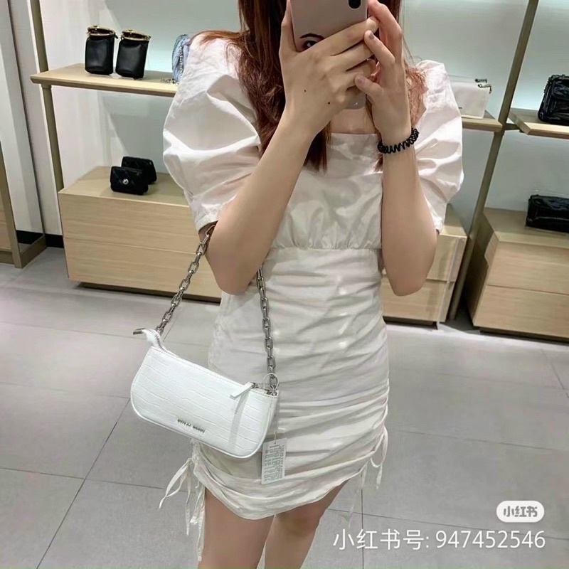 Túi URBAN REVIVO SIÊU HOT Dáng kẹp nách xinh cực kì