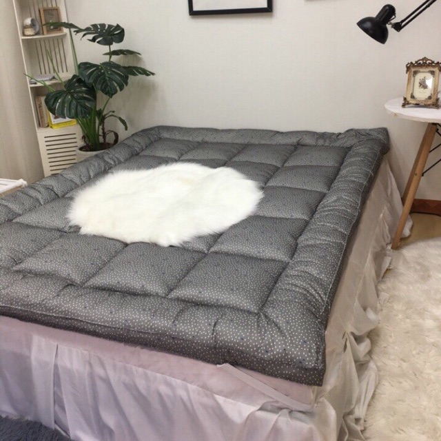 Thảm trải giường toper nệm