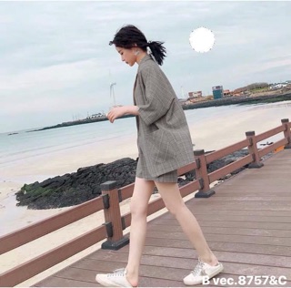 Bộ véc đùi kẻ ghi - C