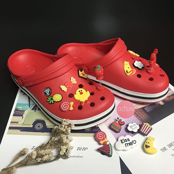 dép Cross cho bé đế bành mì BAY Anhiều màu tặng thêm 6 sticker cross