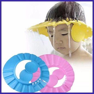 Mũ gội đầu có bịt tai cho bé