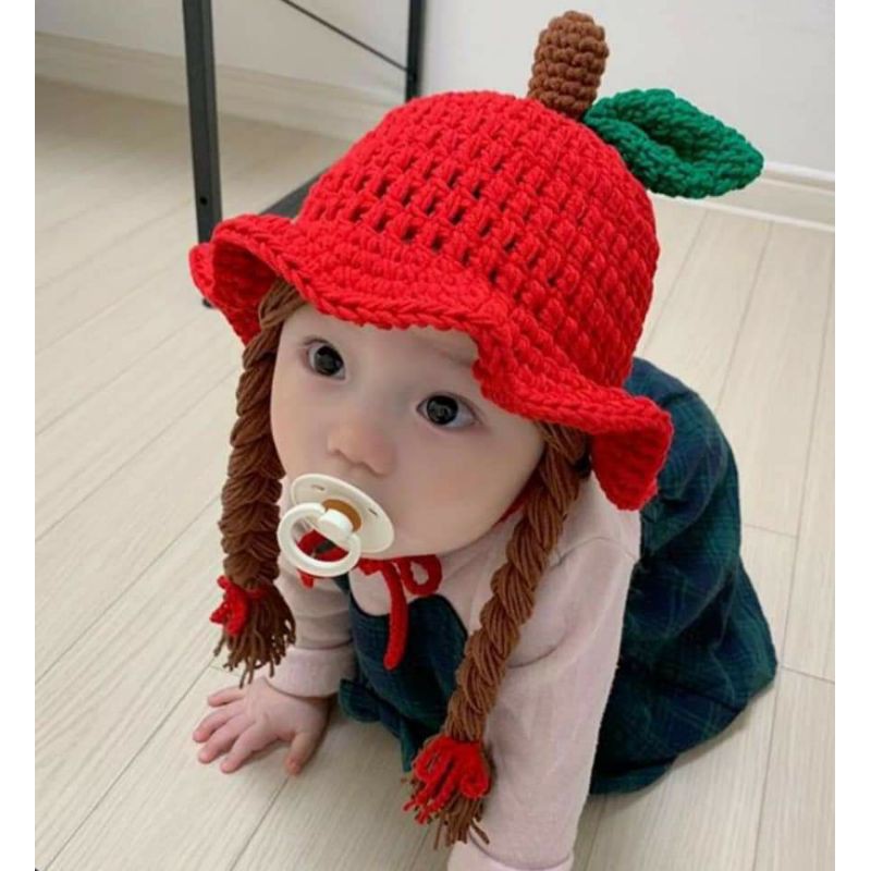 Nón mũ len mềm Táo Đỏ kèm bím tóc giả cho bé (4-8 tháng)