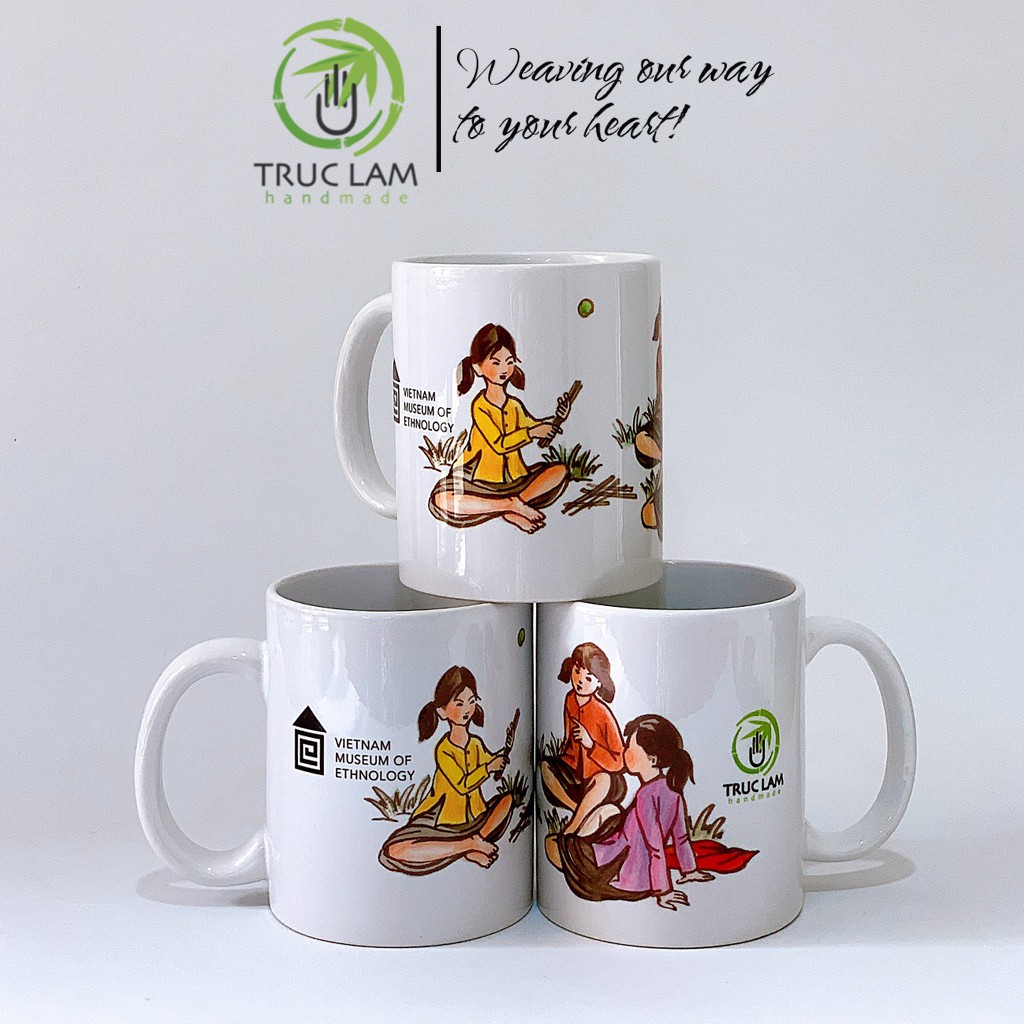 Cốc Uống Nước Có Quai Cầm Chất Liệu Sứ Bát Tràng In Hình Trò Chơi Dân Gian - Chơi Chuyền - Trúc Lâm Handmade