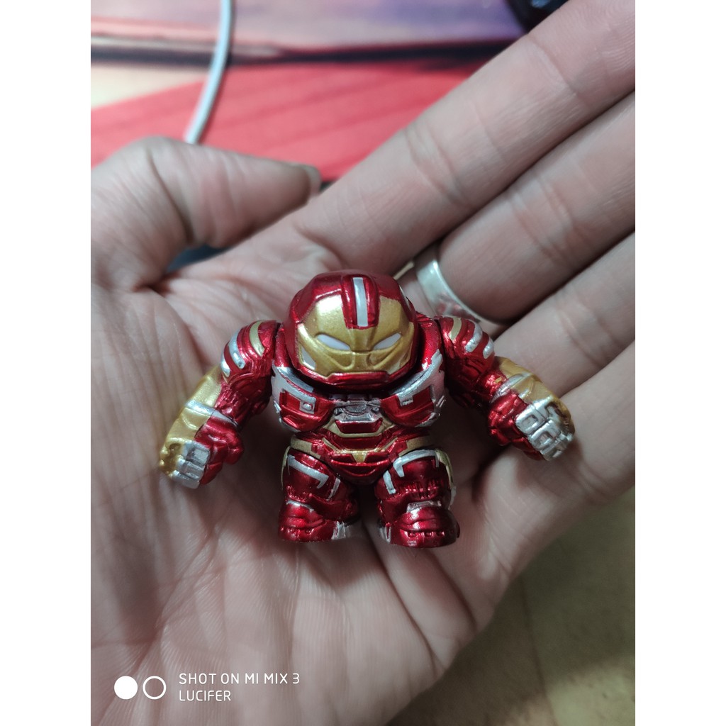 Mô hình, móc khóa Avenger HulkBuster chibi cổ lò xo