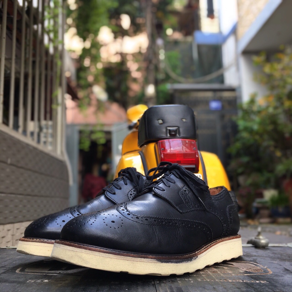 Leather Hawkins Secondhand