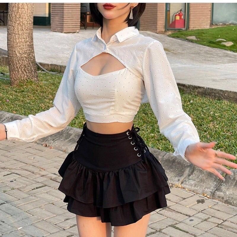 Chân váy 2 tầng, đan dây 2 bên chất vải thun, có lót trong.