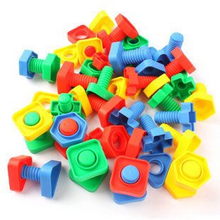 Bộ ốc vít rèn kĩ năng – 32 chi tiết