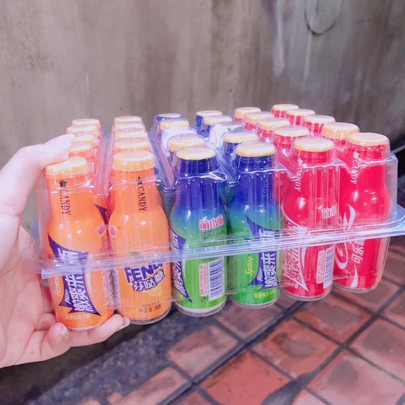 Sỉ khay kẹo xê hình chai coca ( khay 30 chai)