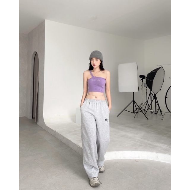 Áo croptop ba lỗ MONÁ - ROCKY