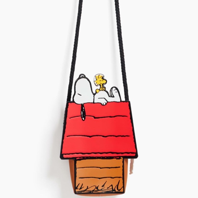 Túi xách Zara hoạ tiết Snoopy