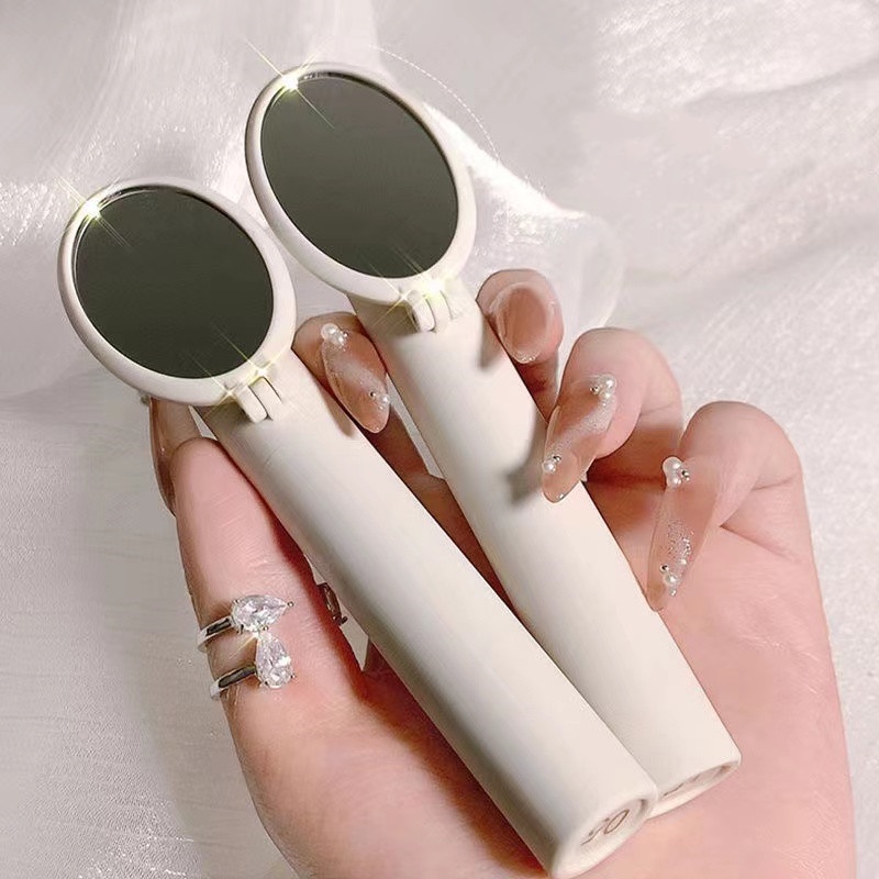 Son môi Maffick dưỡng ẩm màu nâu dâu tây mờ phù hợp cho học sinh sử dụng hàng ngày | BigBuy360 - bigbuy360.vn