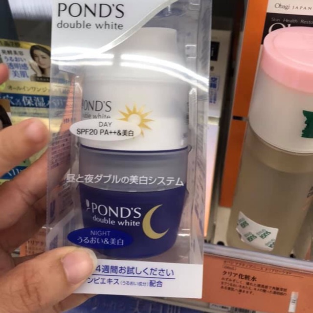 Kem dưỡng trắng Pond’s ngày đêm của Nhật ( Hàng order)