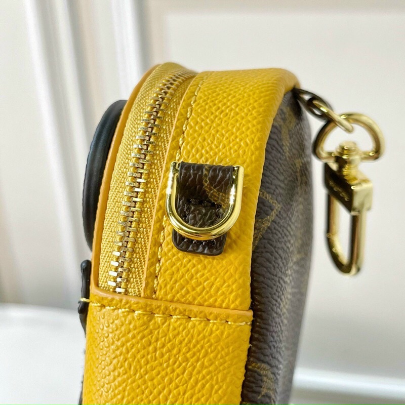 Túi LV Mini - móc khoá LV hoạ tiết Minion ngộ nghĩnh - set mẹ bé dễ thương