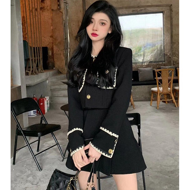 Bộ Áo Khoác Ngắn Phối Chân Váy Mini Thời Trang Mùa Thu Quyến Rũ Cho Nữ