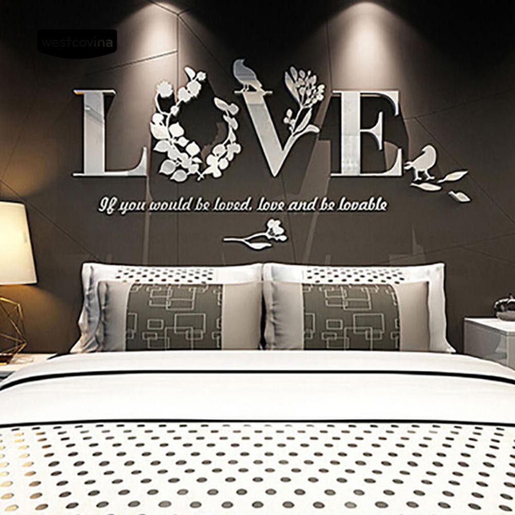 Mica dán tường hình chữ LOVE