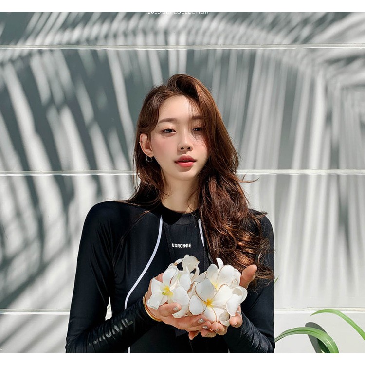 Có sẵn Bộ đồ bơi nữ dài tay croptop 3 mảnh usronnie | BigBuy360 - bigbuy360.vn