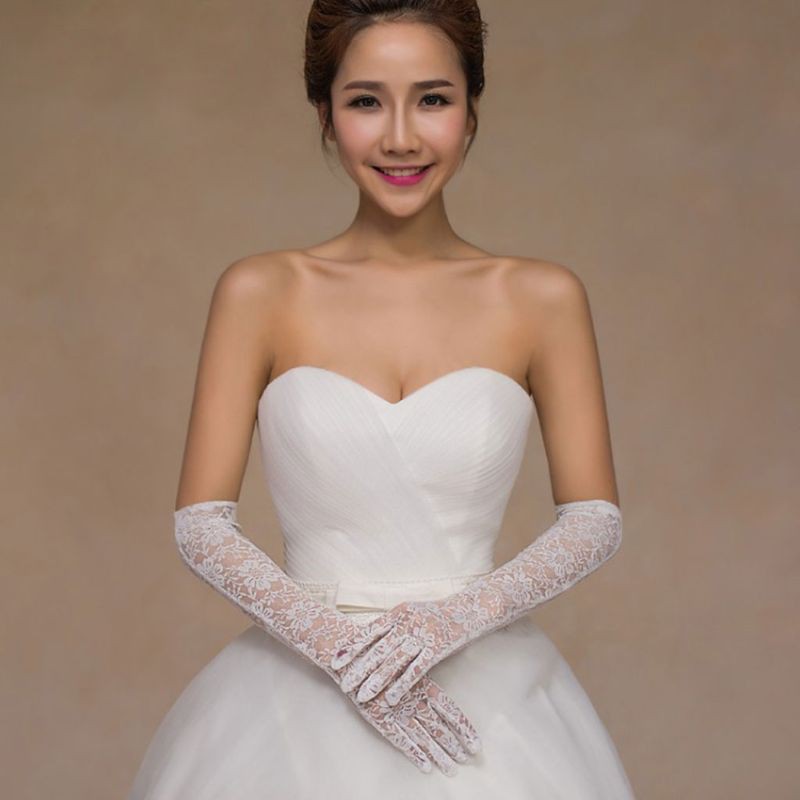 Găng tay vải ren thời trang sang trọng cho cô dâu