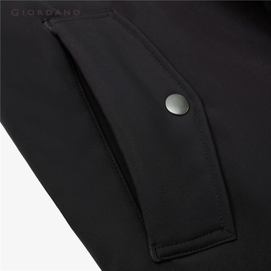 Áo gió Giordano 05372715 có mũ trùm đầu dài vừa lót nỉ cho nữ