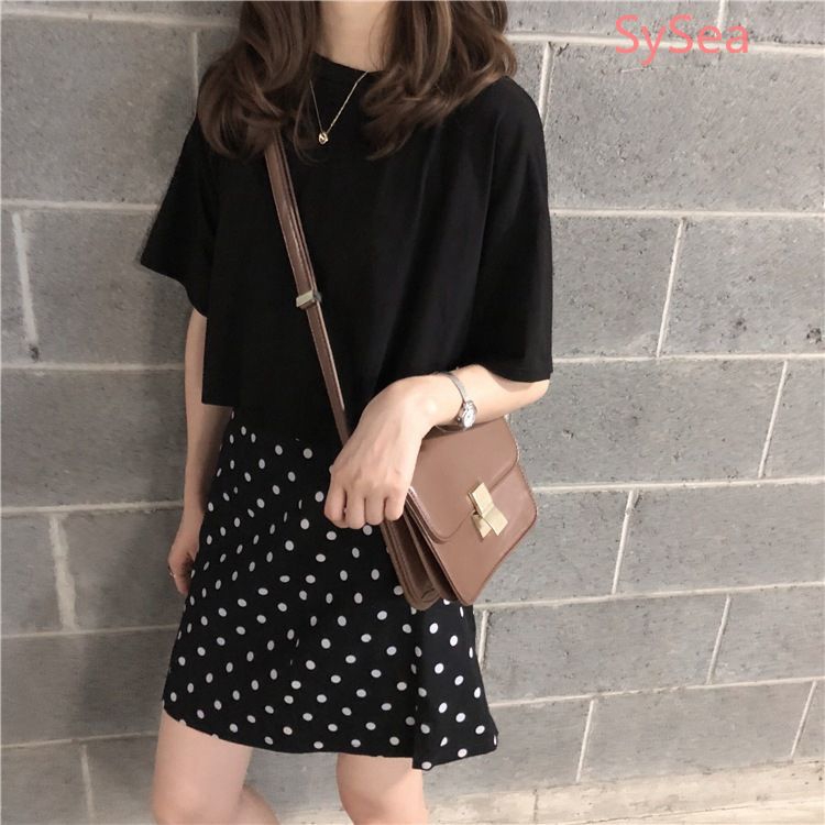 Áo Thun Nữ Tay Ngắn Form Rộng Trẻ Trung