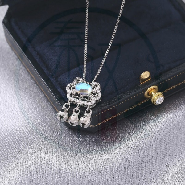 Vòng cổ mặt đá mặt trăng phát sáng thiết kế đơn giản sang trọng cho nữ