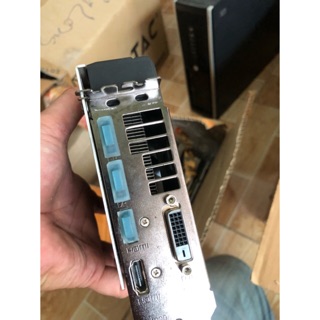 Card màn hình RX580 4GB