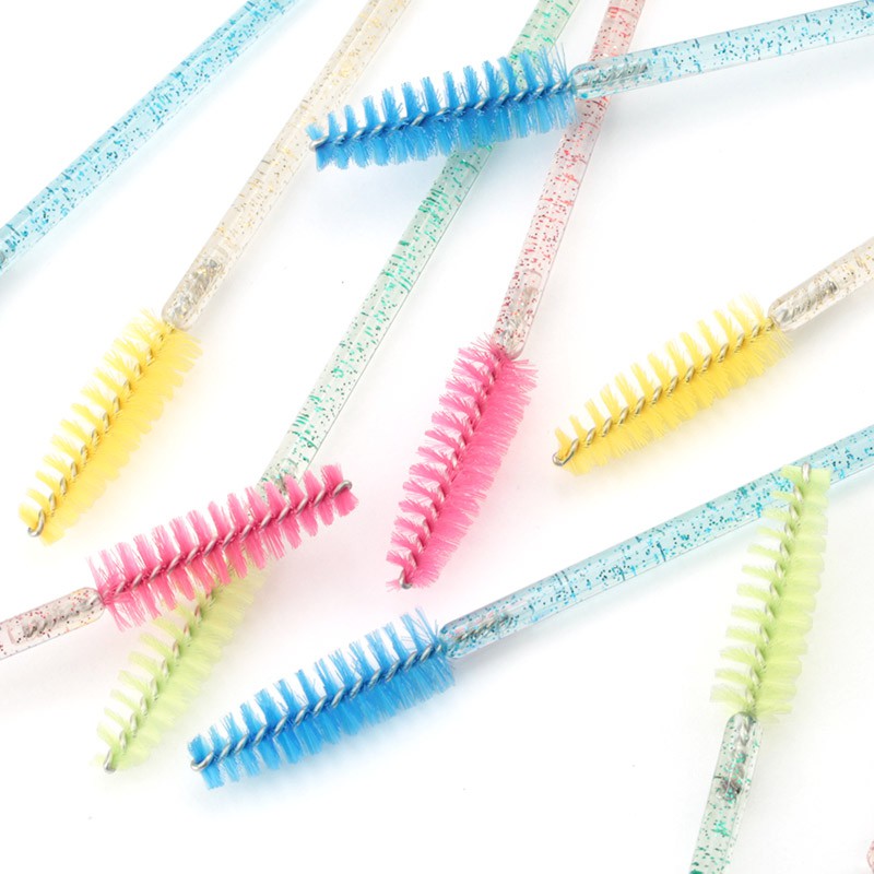 Mở rộng lông mi tinh thể với ứng dụng Mascara một lần thẩm mỹ mi