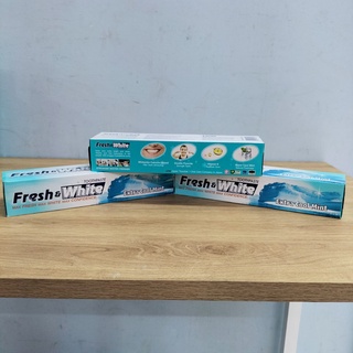 Kem Đánh Răng FRESH & WHITE Thái Lan 160gr