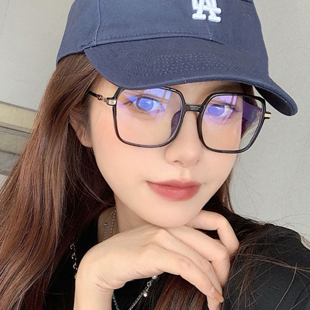 Mắt kính trong suốt chống bức xạ và ánh sáng xanh máy tính phong cách Hàn Quốc dành cho nam và nữ