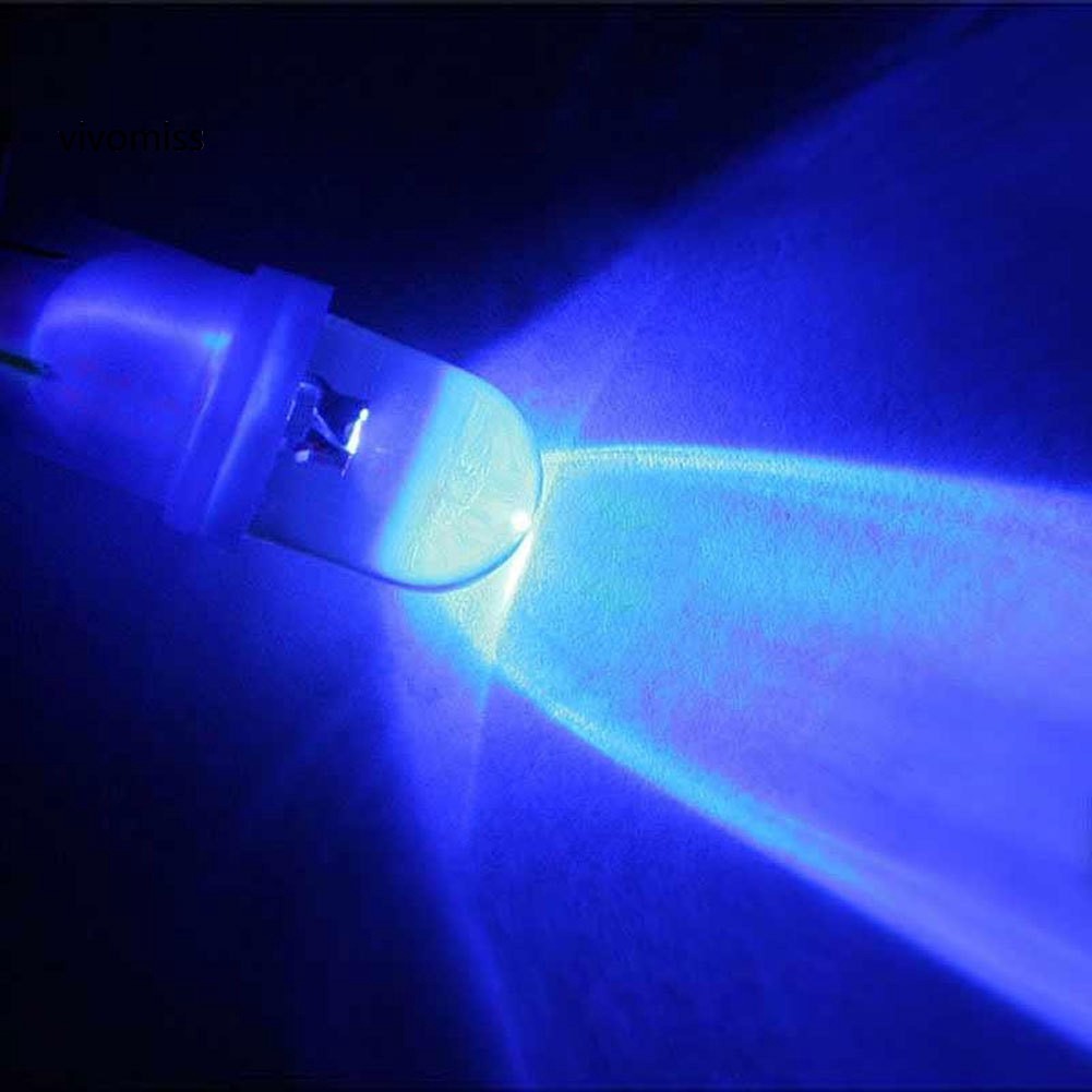2/10 Đèn Led Gắn Biển Số Xe Hơi