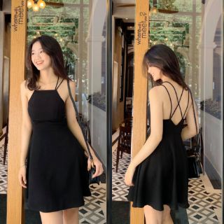 Đầm cổ yếm đan dây lưng