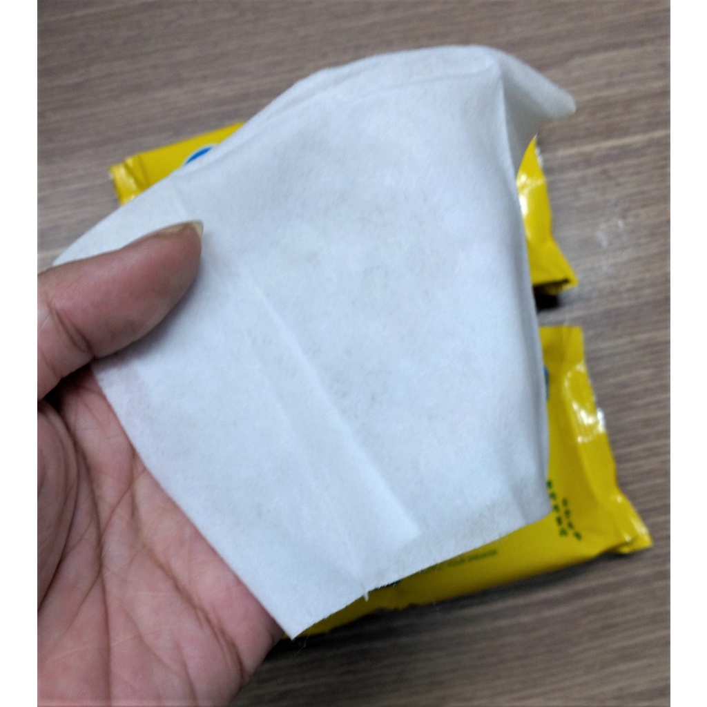 Giấy lau giầy Sneaker Hàn Quốc - Túi 30 tờ khăn ướt lau sạch sẽ hương thơm dịu nhẹ GLS20