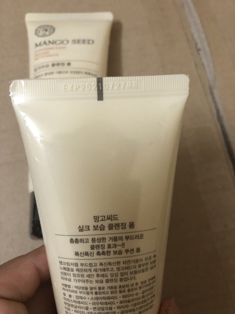 Sữa rửa mặt Mango Seed Cleansing Foam 100ml The face shop | BigBuy360 - bigbuy360.vn