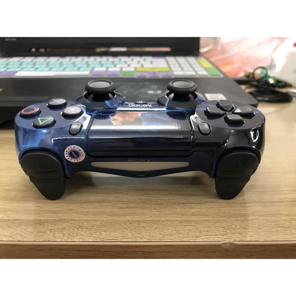 Tay cầm PS4 nâng cấp 2022 - dung lượng pin 800 mAh - kết nối bluetooth chơi game fifa online 4 - PES - FIFA
