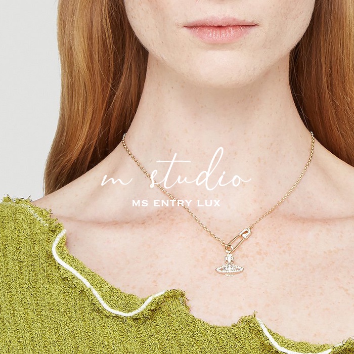 Dây Chuyền Mặt Hình Sao Thổ Đính Pha Lê Lấp Lánh Lưng Cao