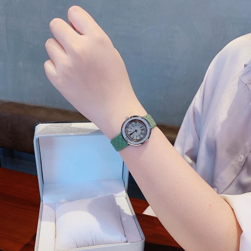 Set đồng hồ nữ Davena tặng kèm 3 dây size 30mm