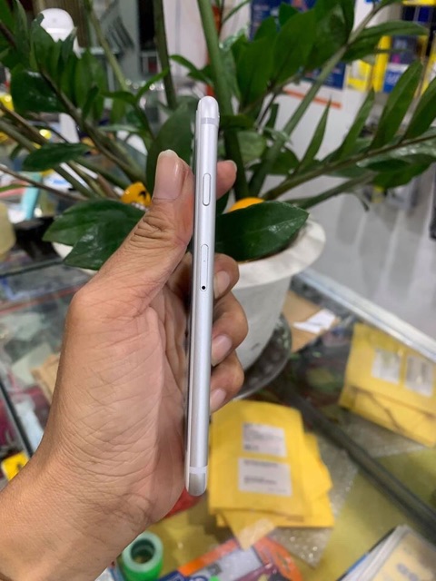 Điện thoại Iphone 6s 32gb lock.New98-99%.Nguyên zin100%.Vân tay nhanh nhạy.Kèm sim ghép | BigBuy360 - bigbuy360.vn