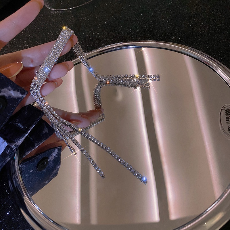 Trâm Cài Tóc Chữ U Đính Đá Phối Tua Rua Toàn Diện Phong Cách Hàn Quốc