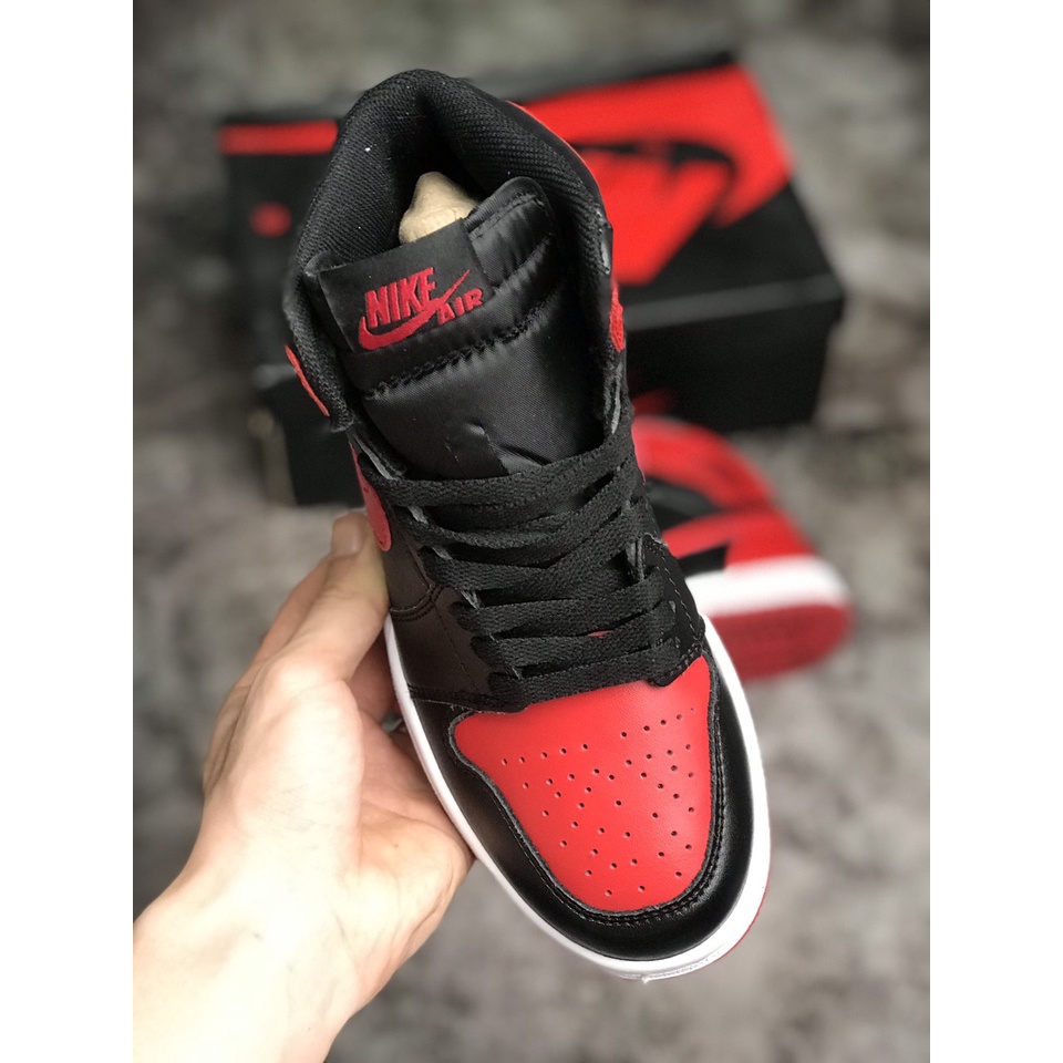 [KELLY SNEAKERS] Giày Jordan 1 Retro High BredToe - Cao Cổ Đỏ Đen (Sẵn + Ảnh Thật)