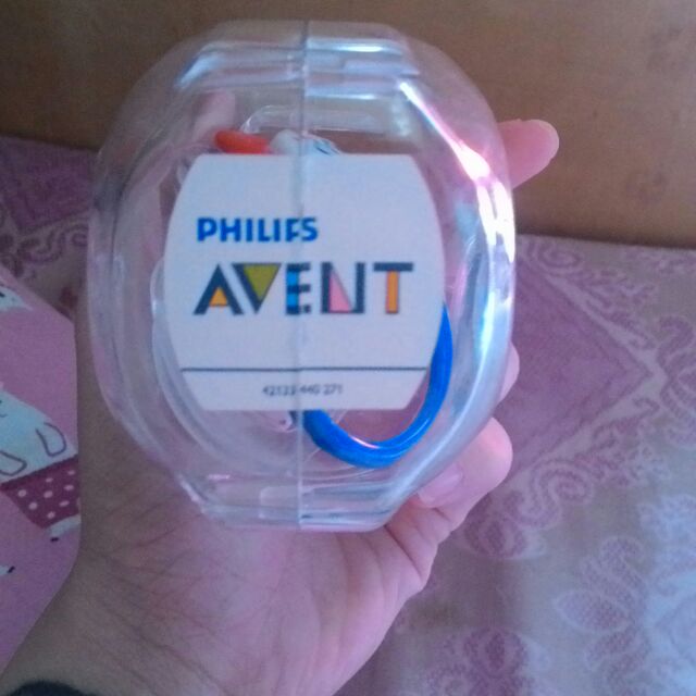 Ti ngậm avent